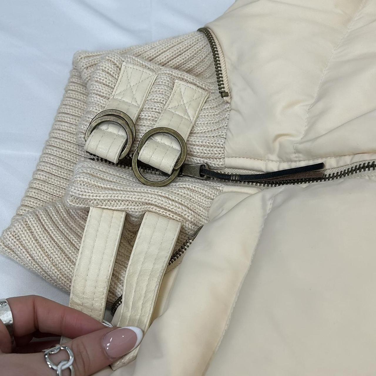 Vintage y2k style cream puffer jacket