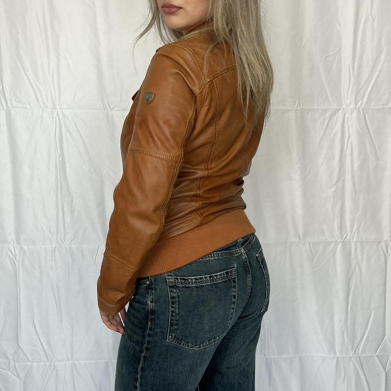 Vintage y2k style brown leather jacket 🤎