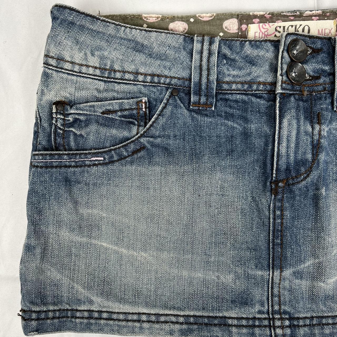 Vintage y2k style mid wash denim mini skirt