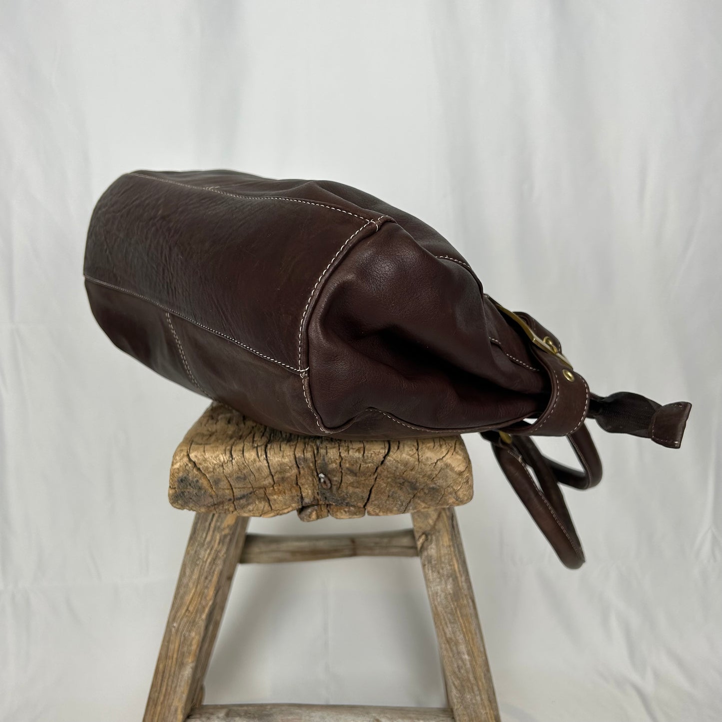 Vintage y2k style brown leather shoulder bag