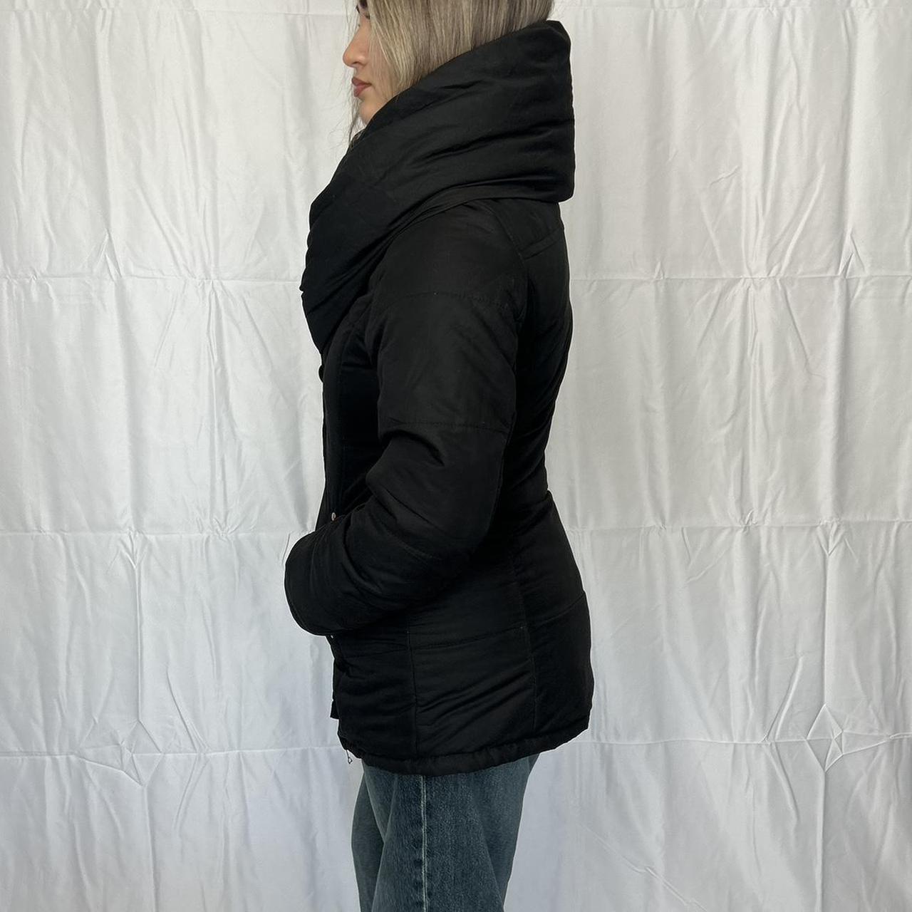 Vintage y2k style Miss Sixty black puffer jacket 🖤