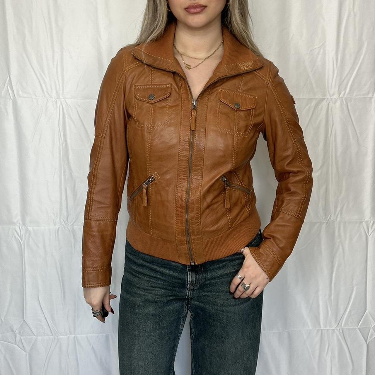 Vintage y2k style brown leather jacket 🤎