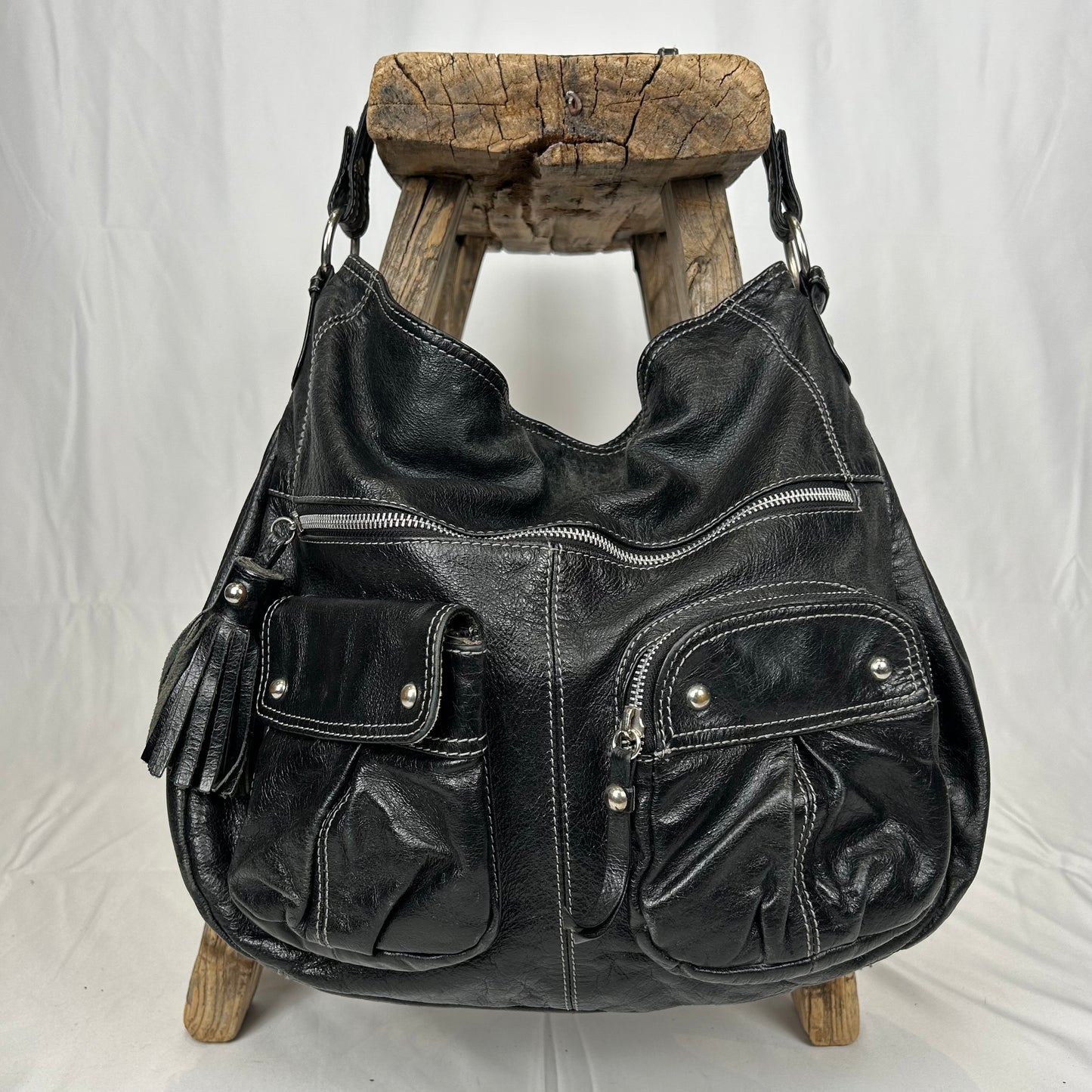 Vintage y2k style black slouchy hobo leather shoulder bag
