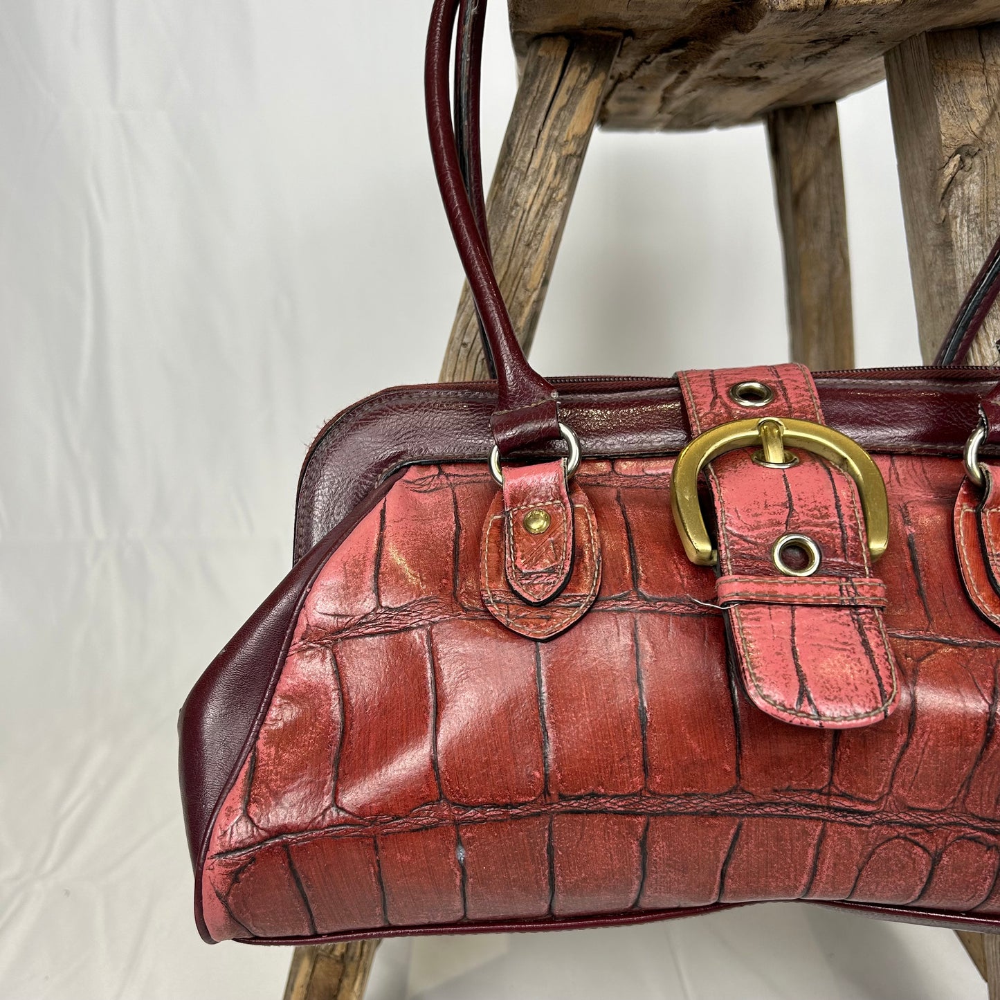 Vintage y2k style croc effect leather shoulder bag