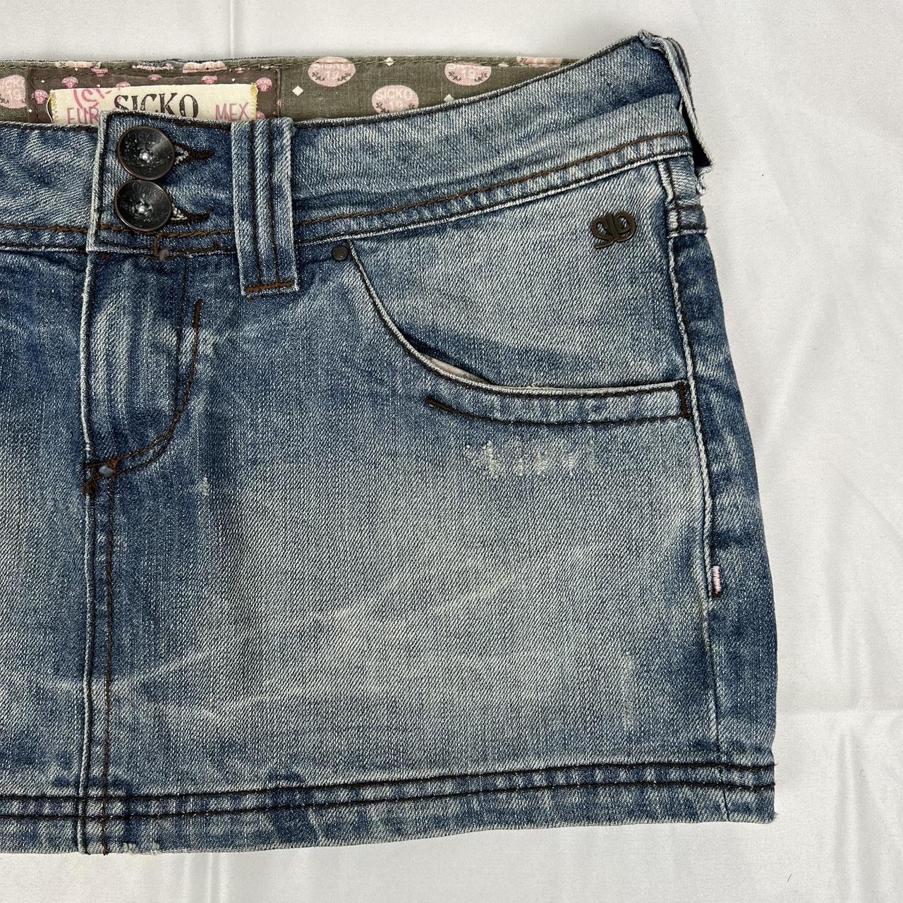 Vintage y2k style mid wash denim mini skirt