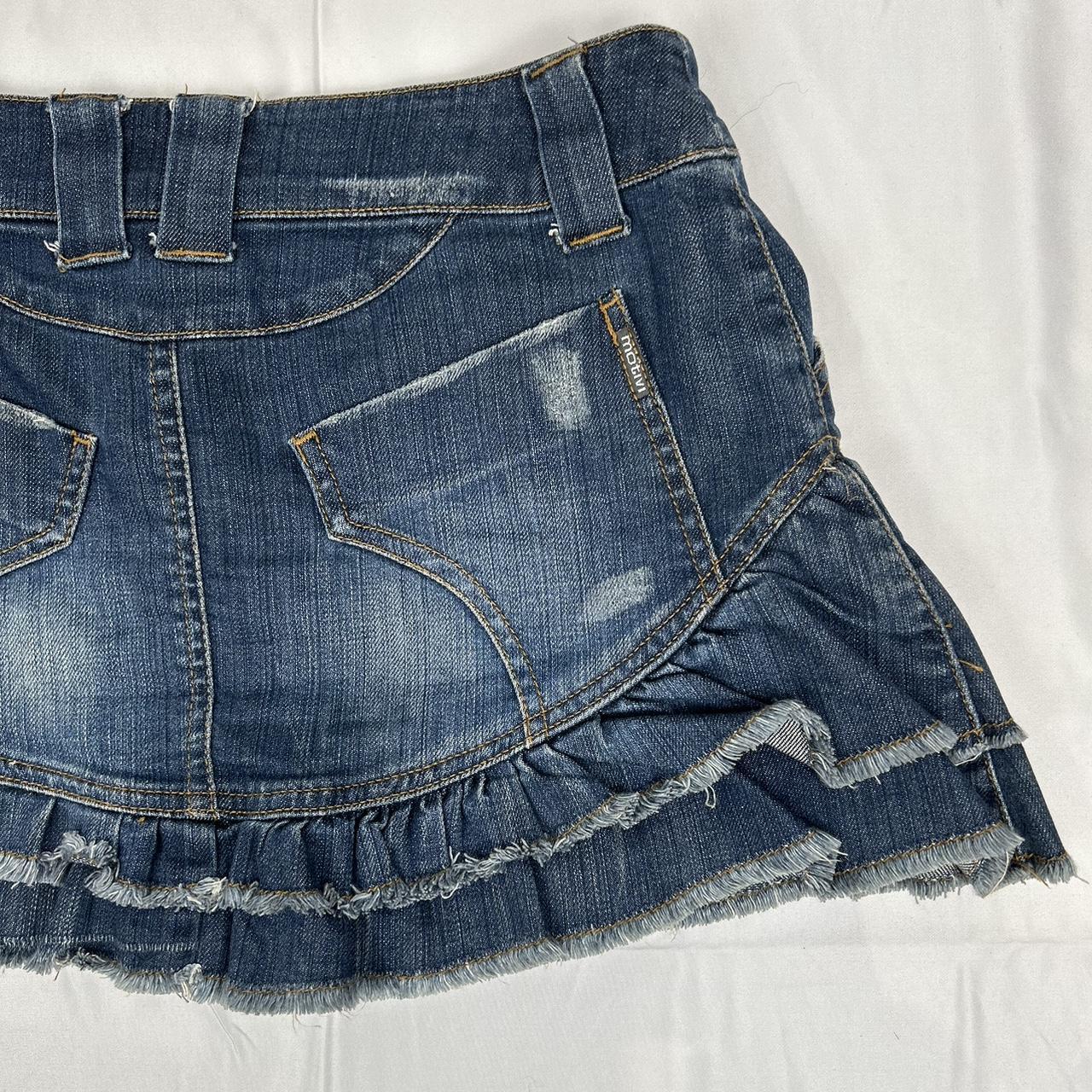 Vintage y2k style dark wash ruffled denim mini skirt