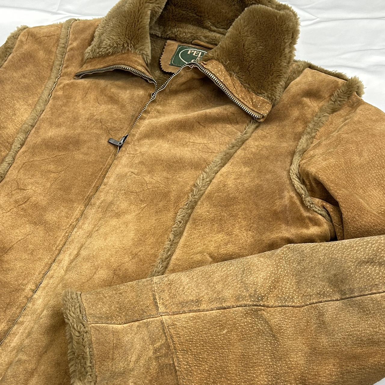 Vintage y2k style tan suede jacket with faux fur interior