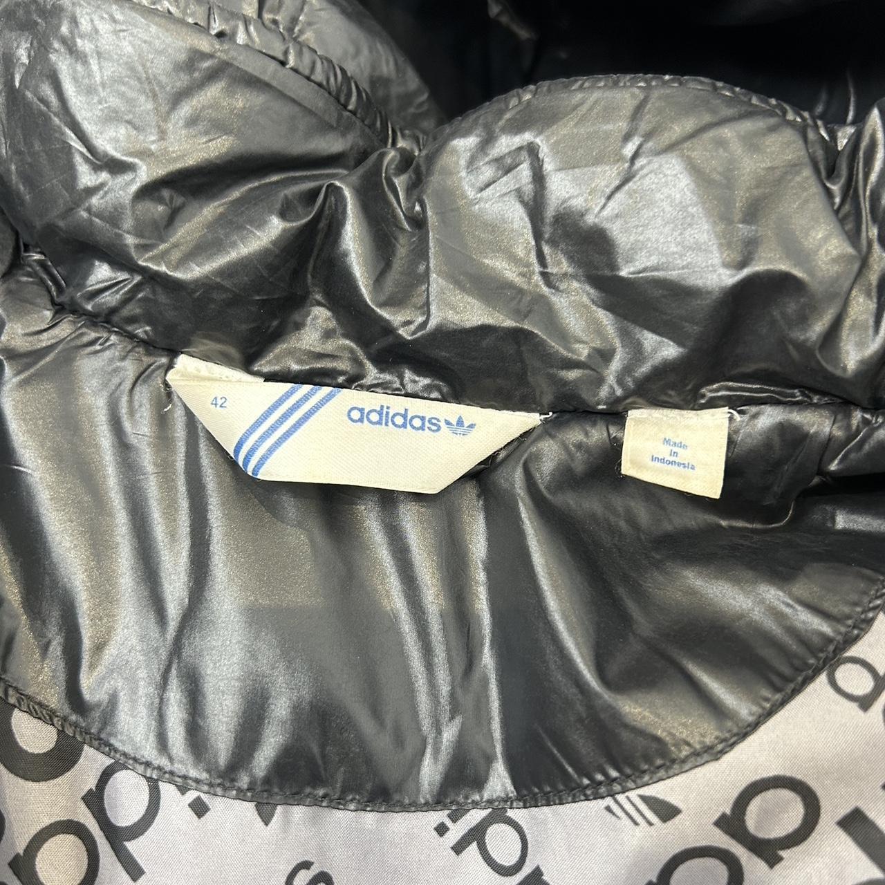 Vintage y2k style black Adidas puffer jacket