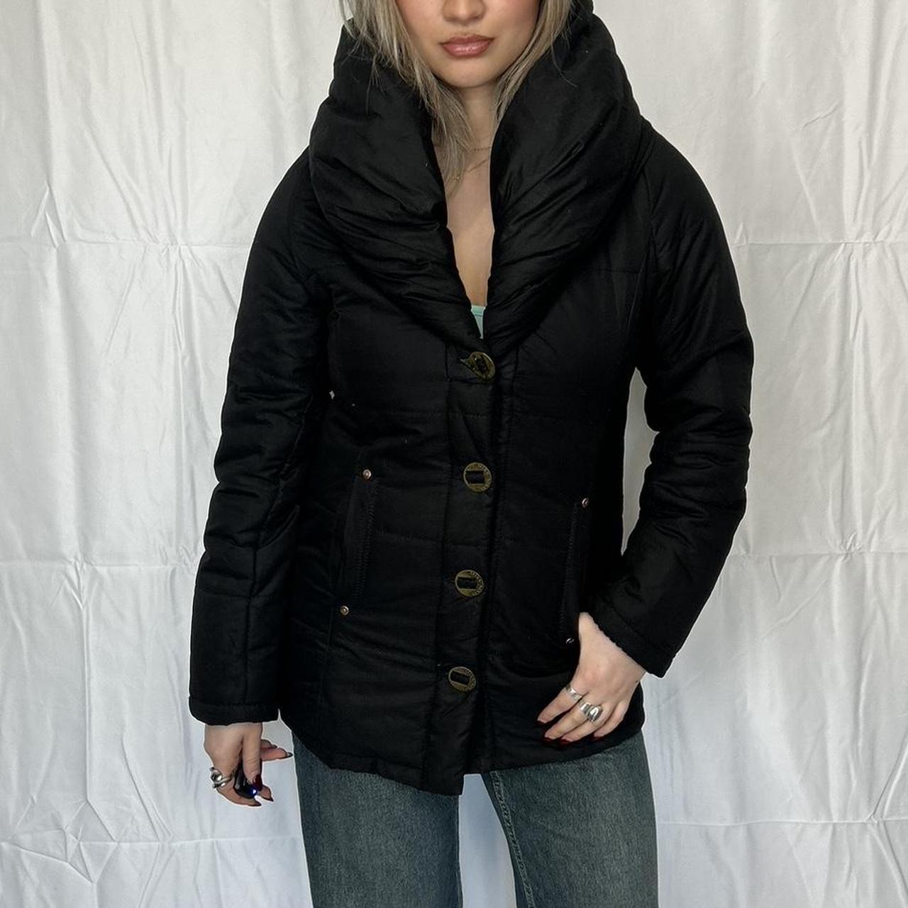 Vintage y2k style Miss Sixty black puffer jacket 🖤