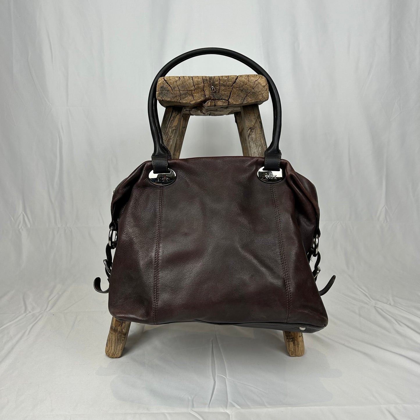 Vintage y2k style brown leather shoulder bag
