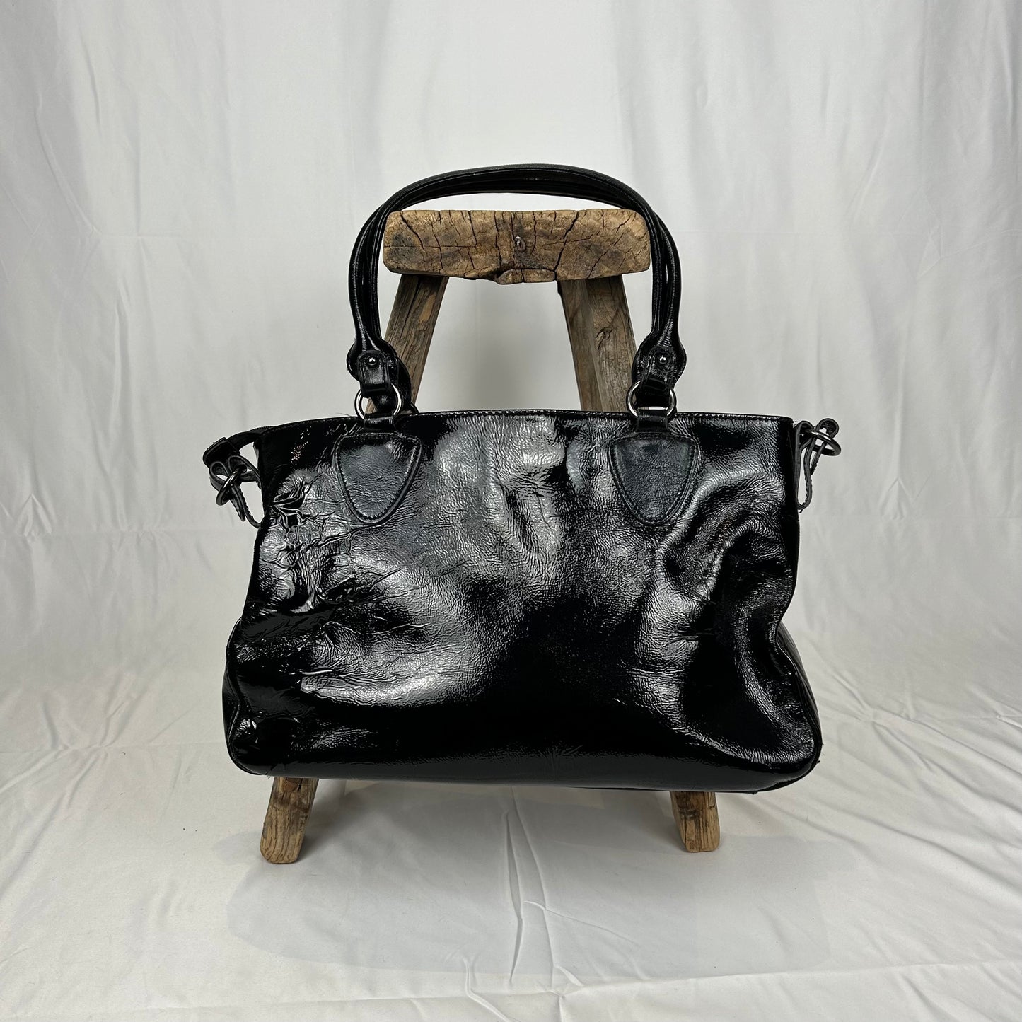 Vintage y2k style black patent leather shoulder bag