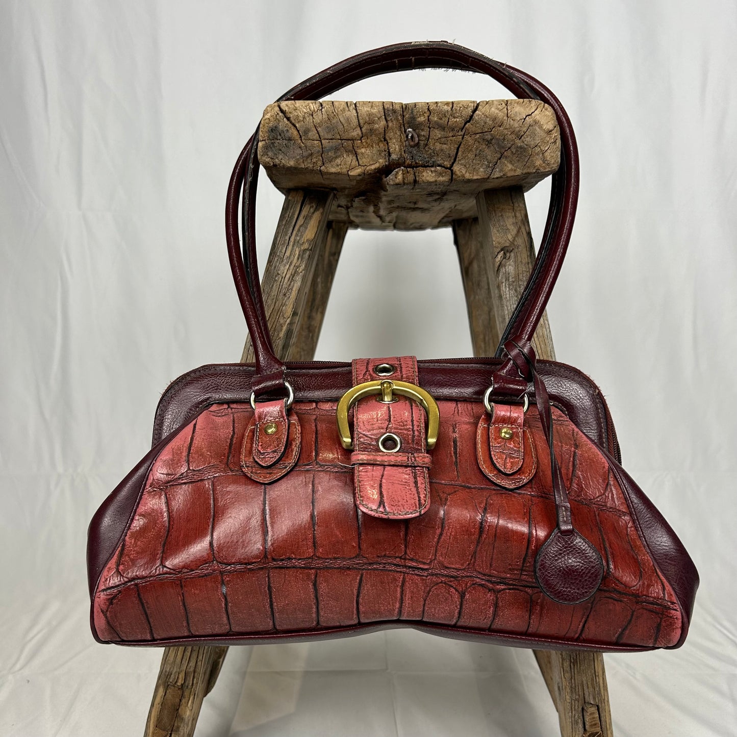 Vintage y2k style croc effect leather shoulder bag