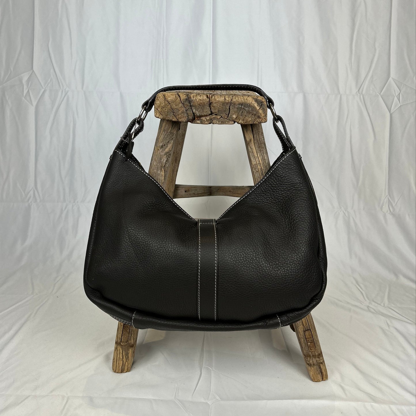 Vintage y2k style dark brown leather handbag