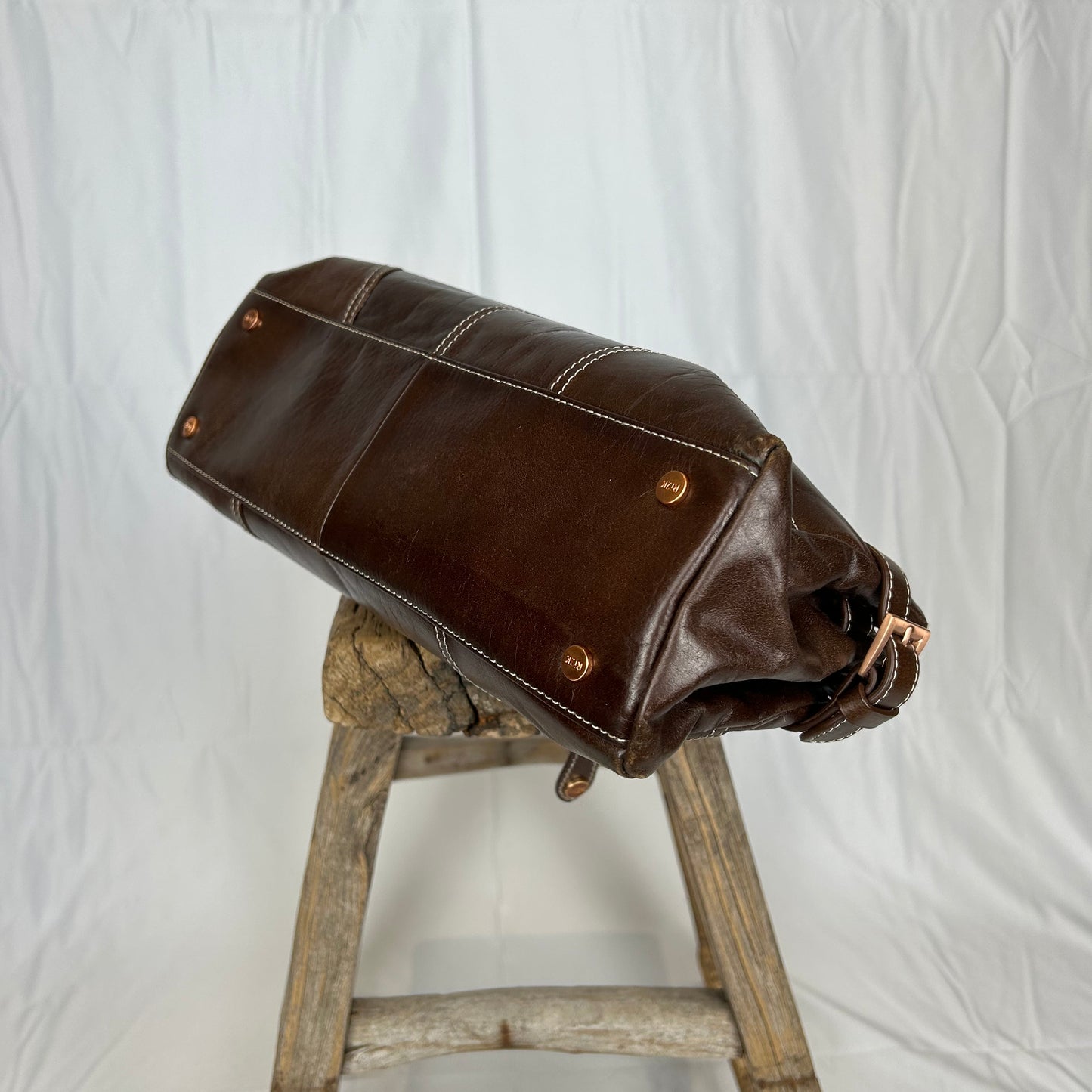 Vintage y2k style brown leather handbag