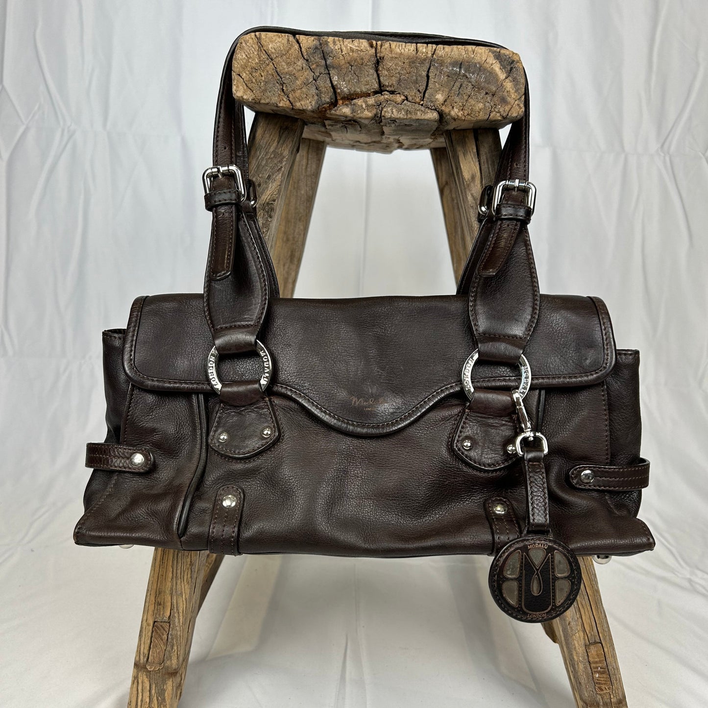 Vintage y2k style chocolate brown slouchy leather shoulder bag