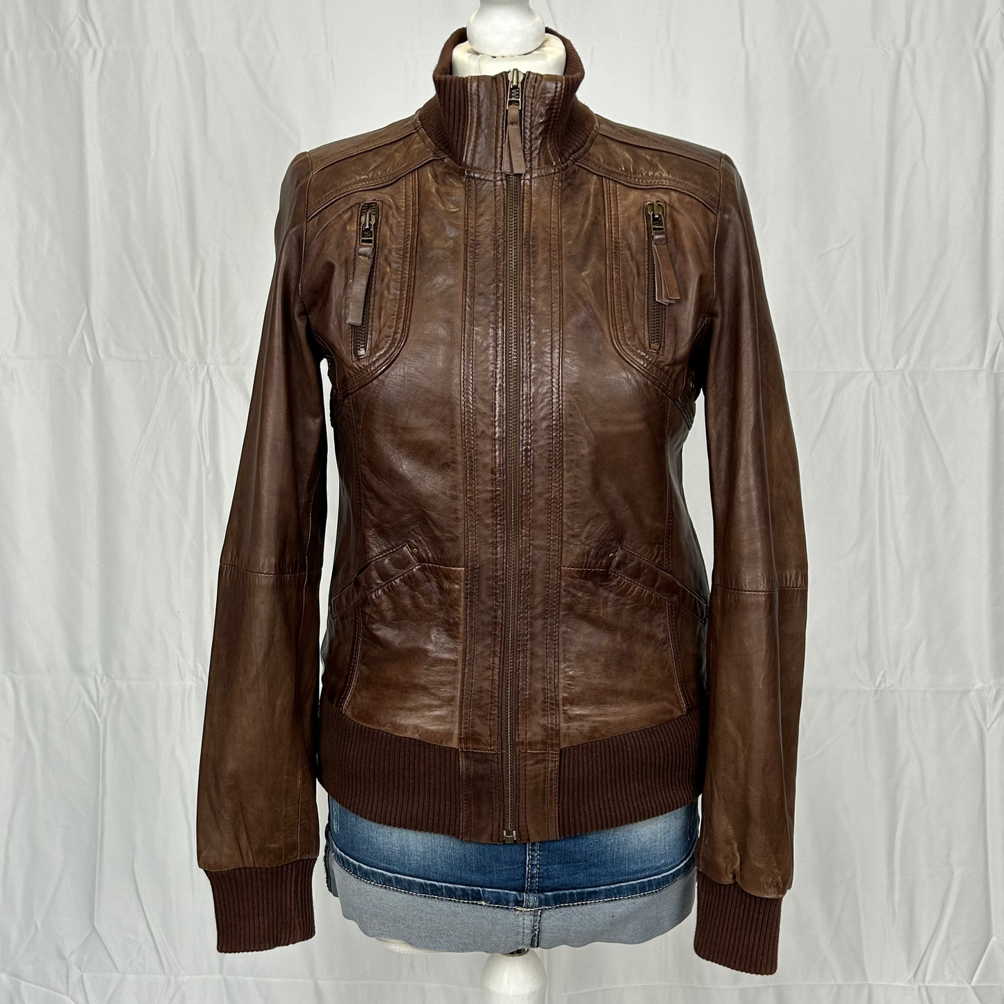 Vintage y2k style brown slouchy leather jacket