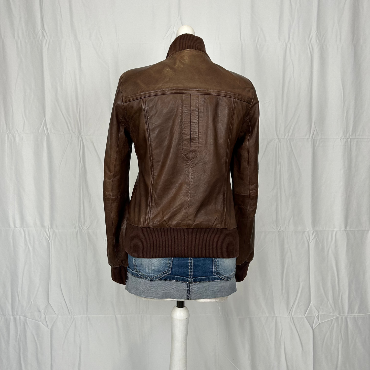 Vintage y2k style brown slouchy leather jacket