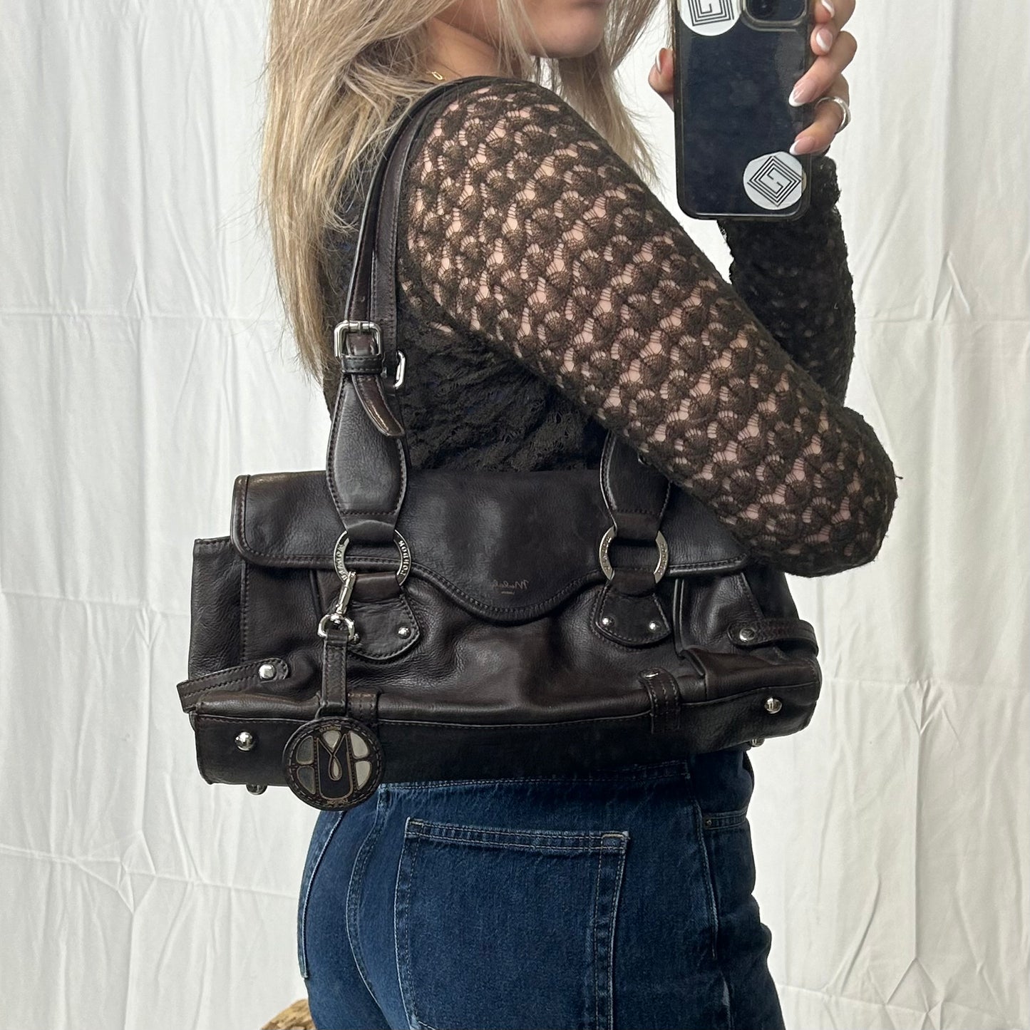 Vintage y2k style chocolate brown slouchy leather shoulder bag