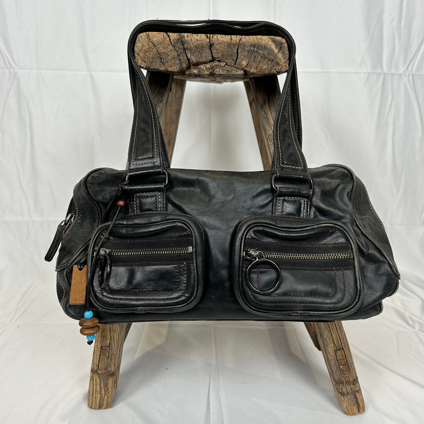 Vintage y2k style distressed dark brown leather shoulder bag
