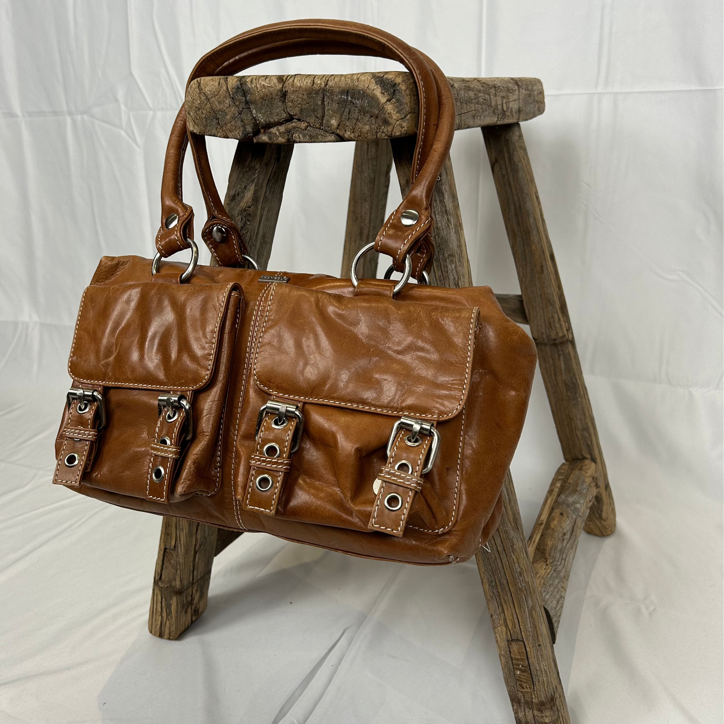 Vintage y2k style brown leather shoulder bag