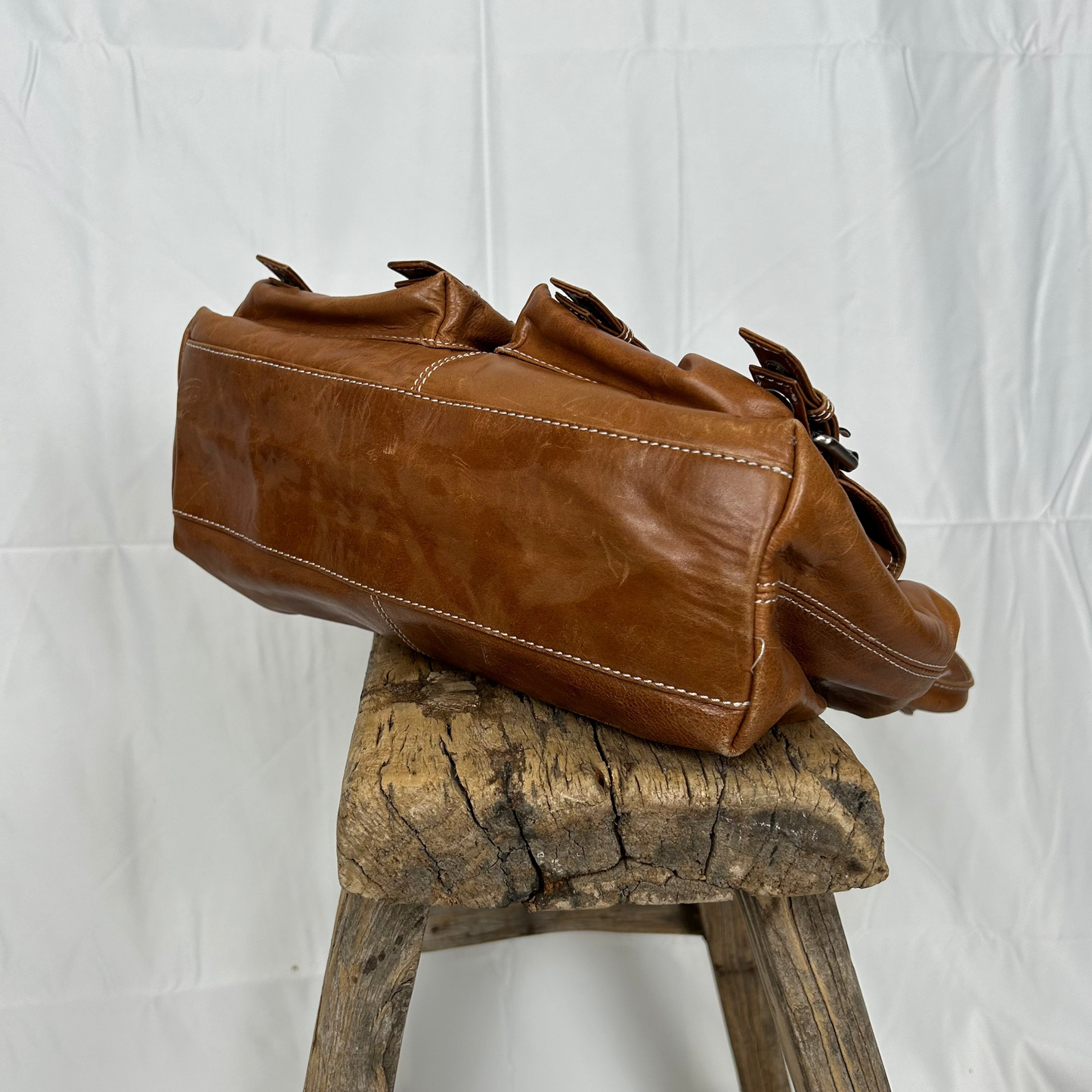 Vintage y2k style brown leather shoulder bag