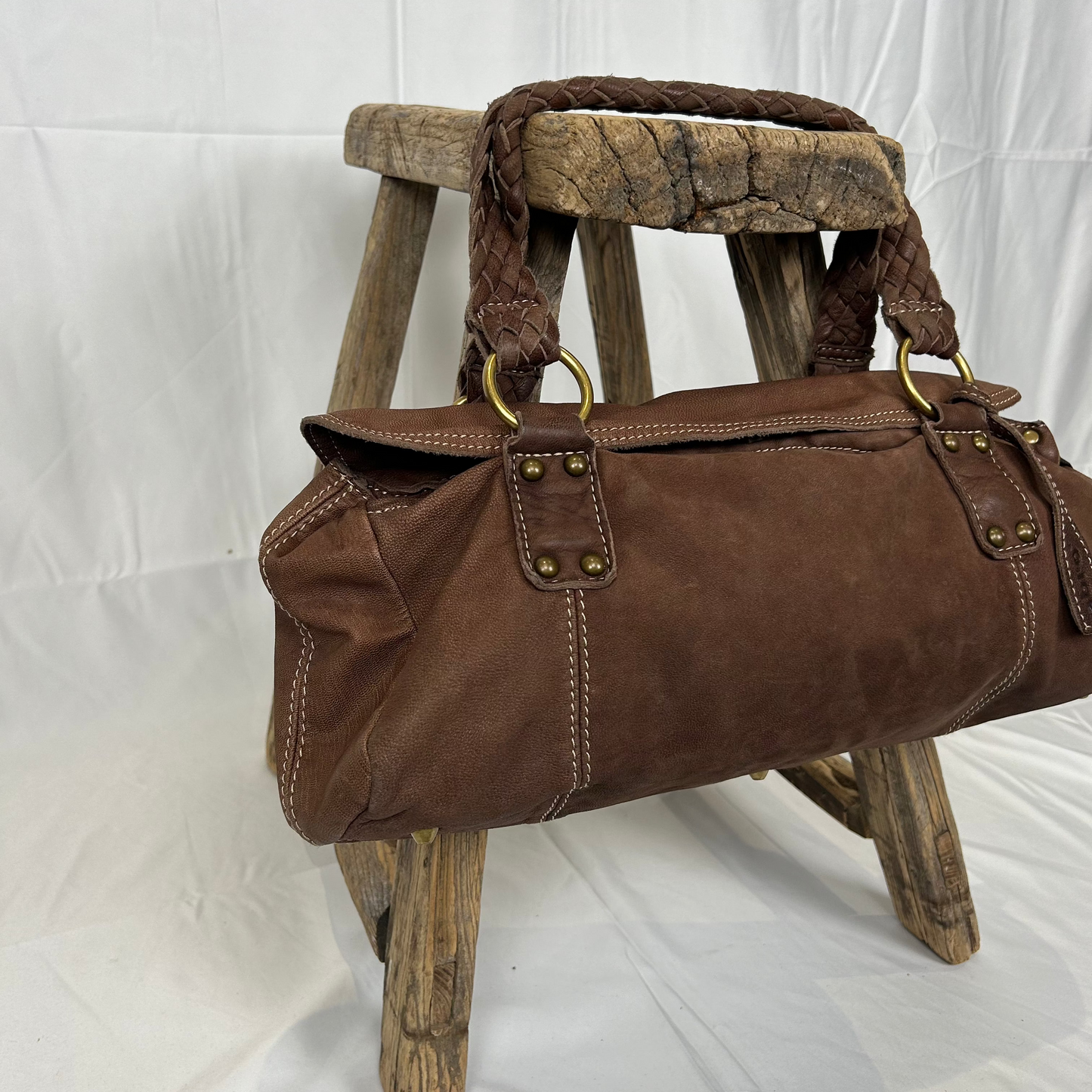 Vintage y2k style soft slouchy brown leather shoulder bag
