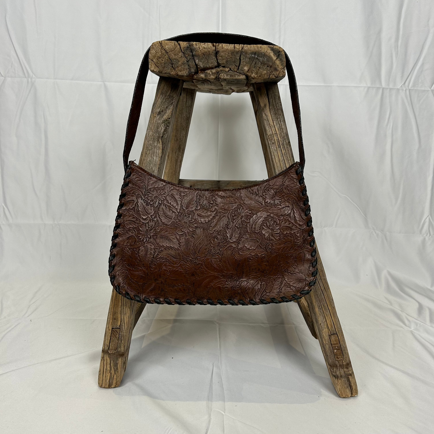 Vintage y2k style brown embossed faux leather shoulder bag