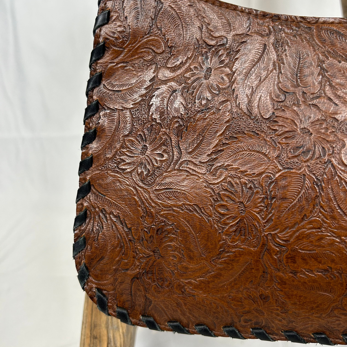 Vintage y2k style brown embossed faux leather shoulder bag