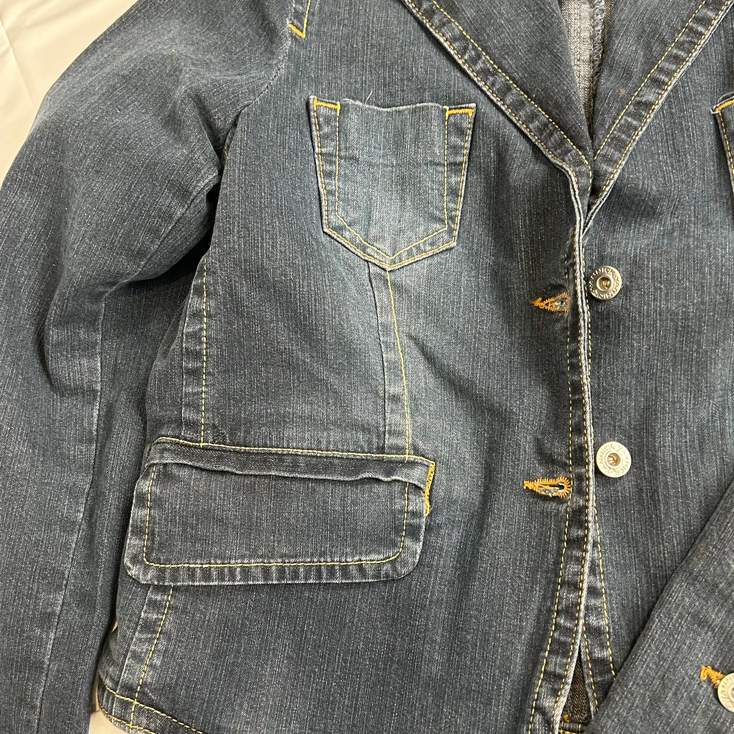 Vintage y2k style dark wash denim jacket