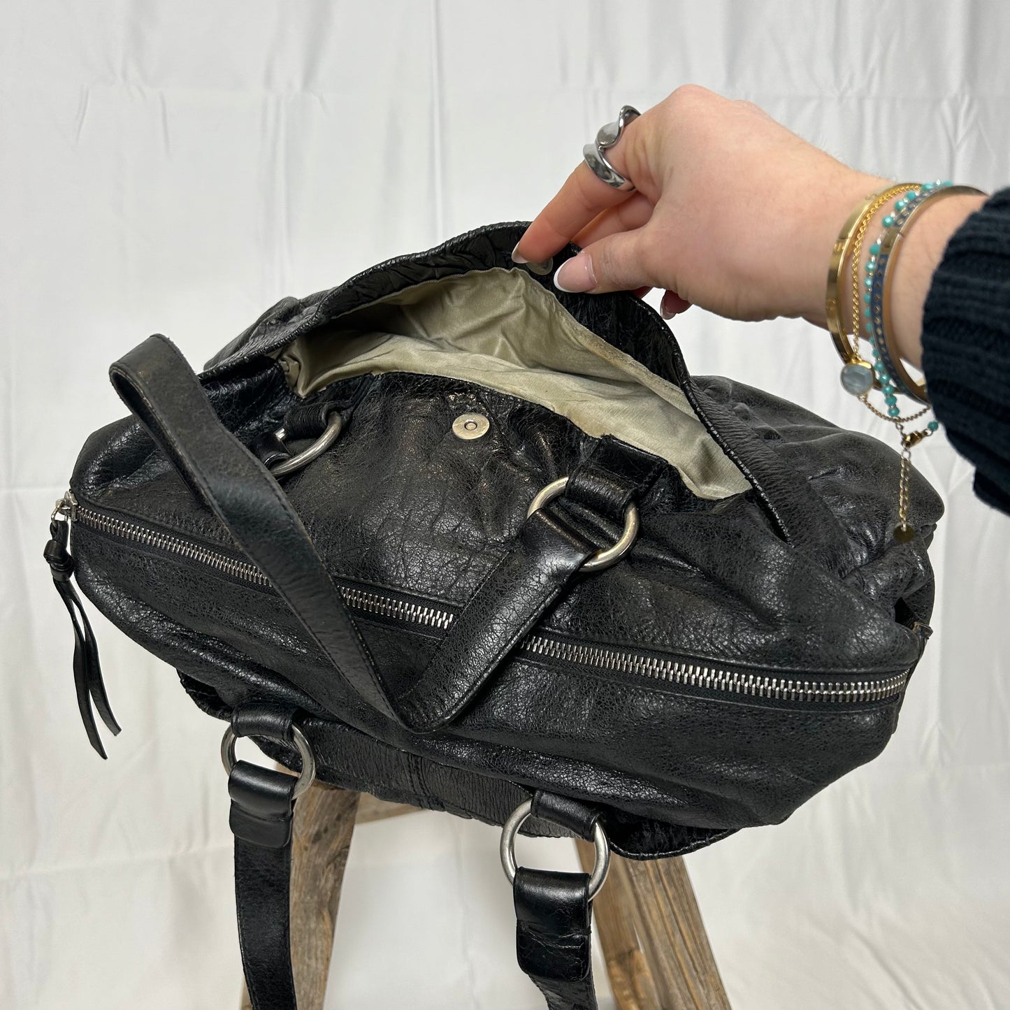 Vintage y2k style black leather shoulder bag