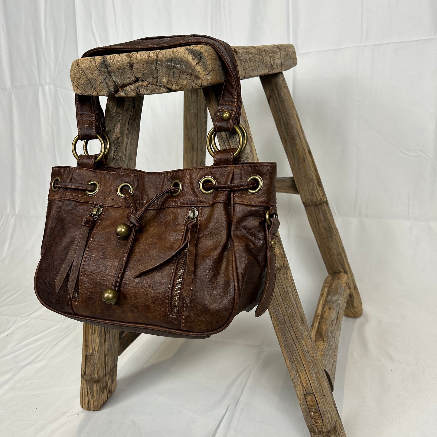 Vintage y2k style brown faux leather shoulder bag