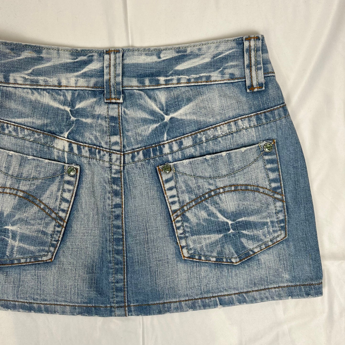 Vintage y2k style denim mini skirt