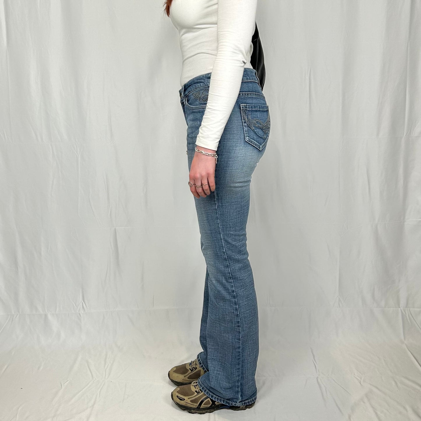 Vintage y2k style mid wash jeans