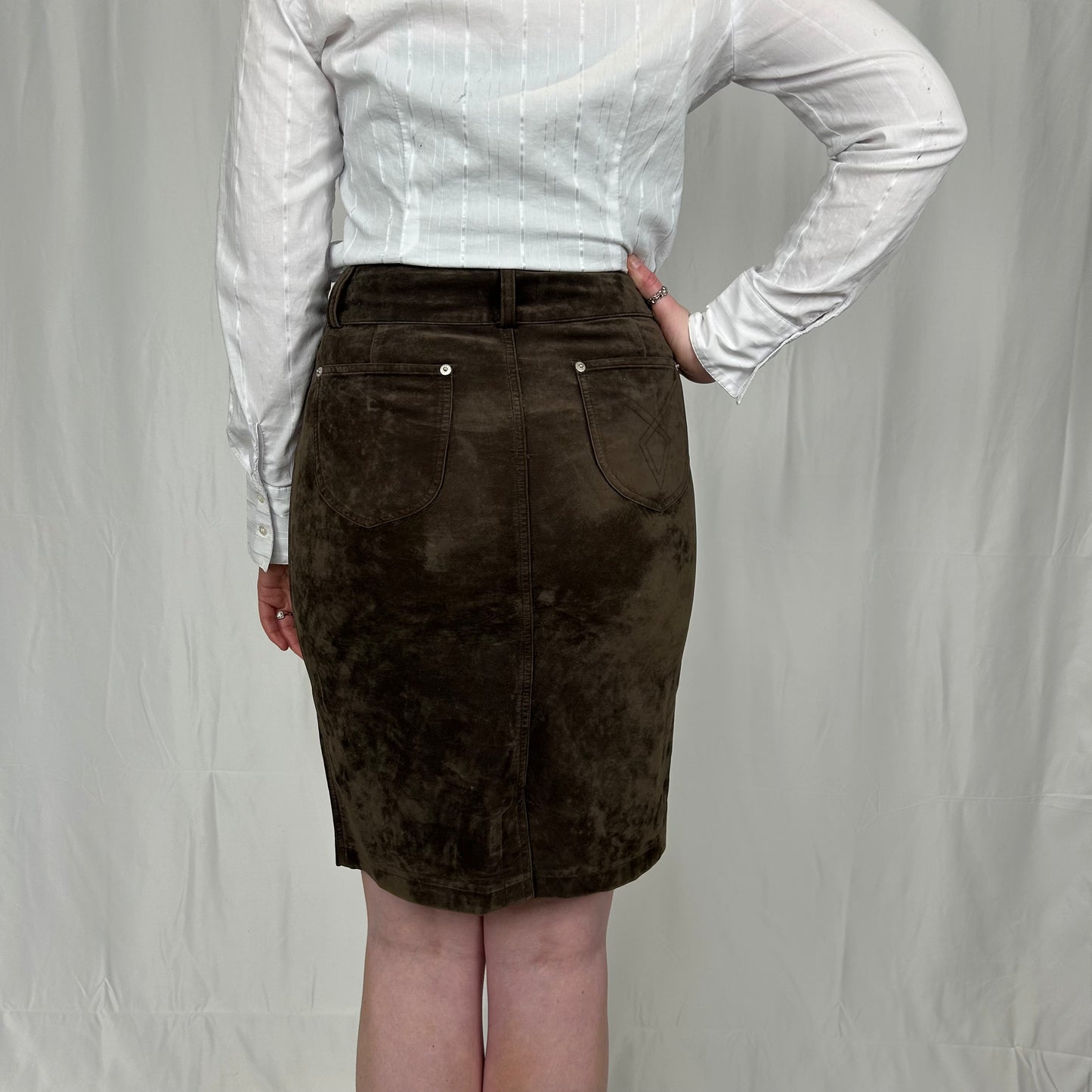 Vintage y2k style brown suede midi skirt