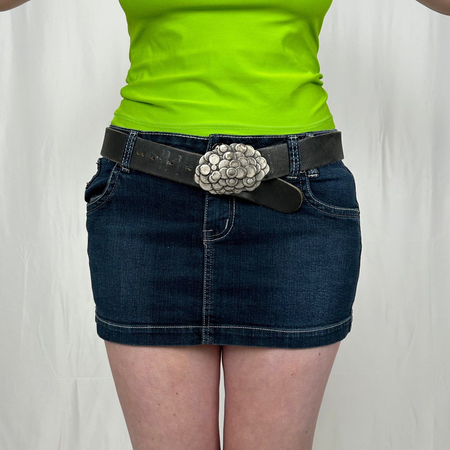 Vintage y2k style black leather belt