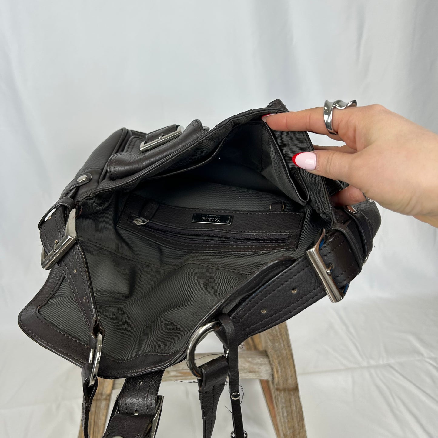Vintage y2k style brown leather shoulder bag