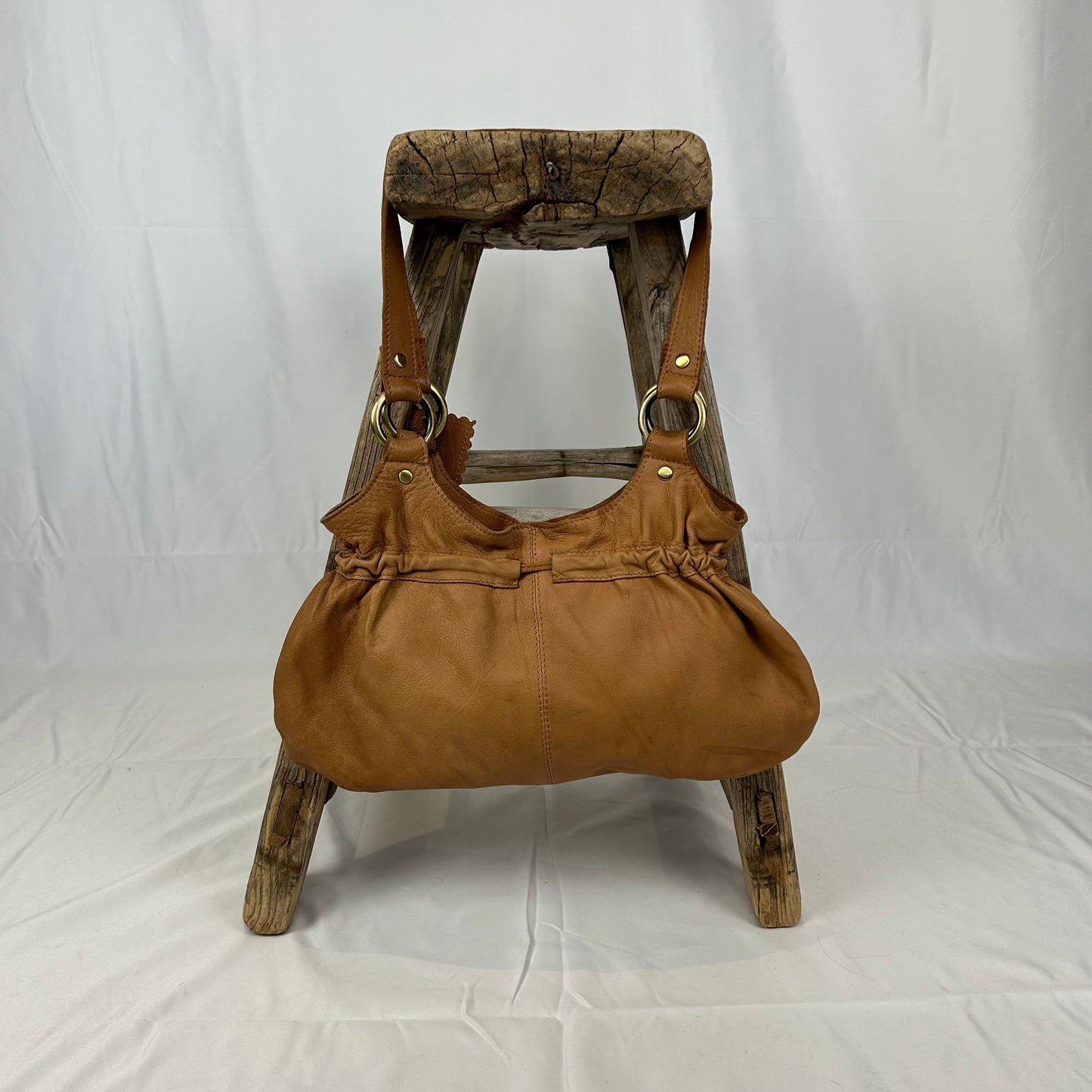 Vintage y2k style tan small soft leather shoulder bag