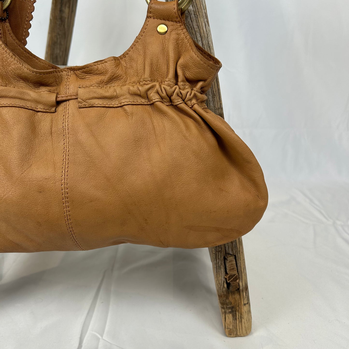 Vintage y2k style tan small soft leather shoulder bag