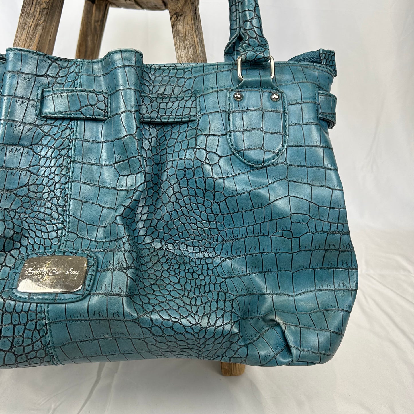 Vintage y2k style blue faux leather mock croc print shoulder bag