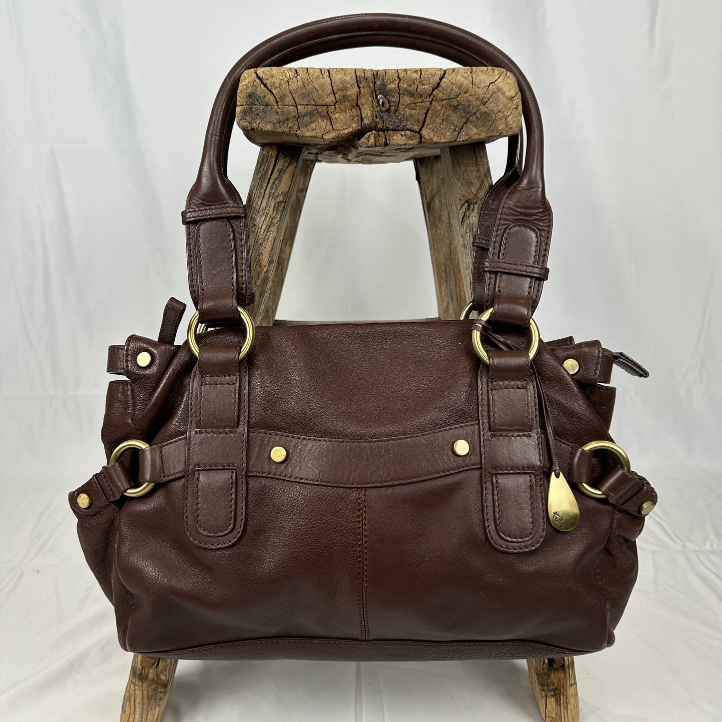 Vintage y2k style brown leather shoulder bag