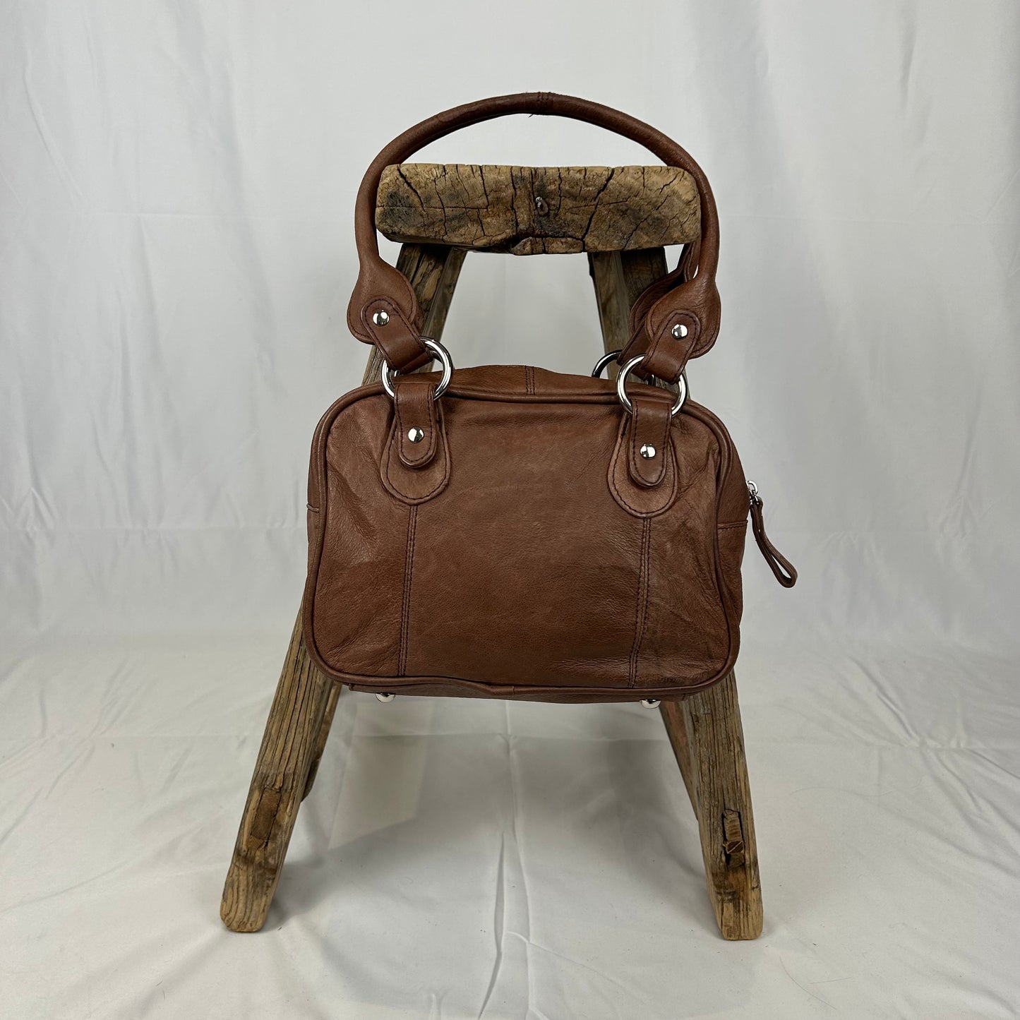Vintage y2k style brown leather shoulder bag
