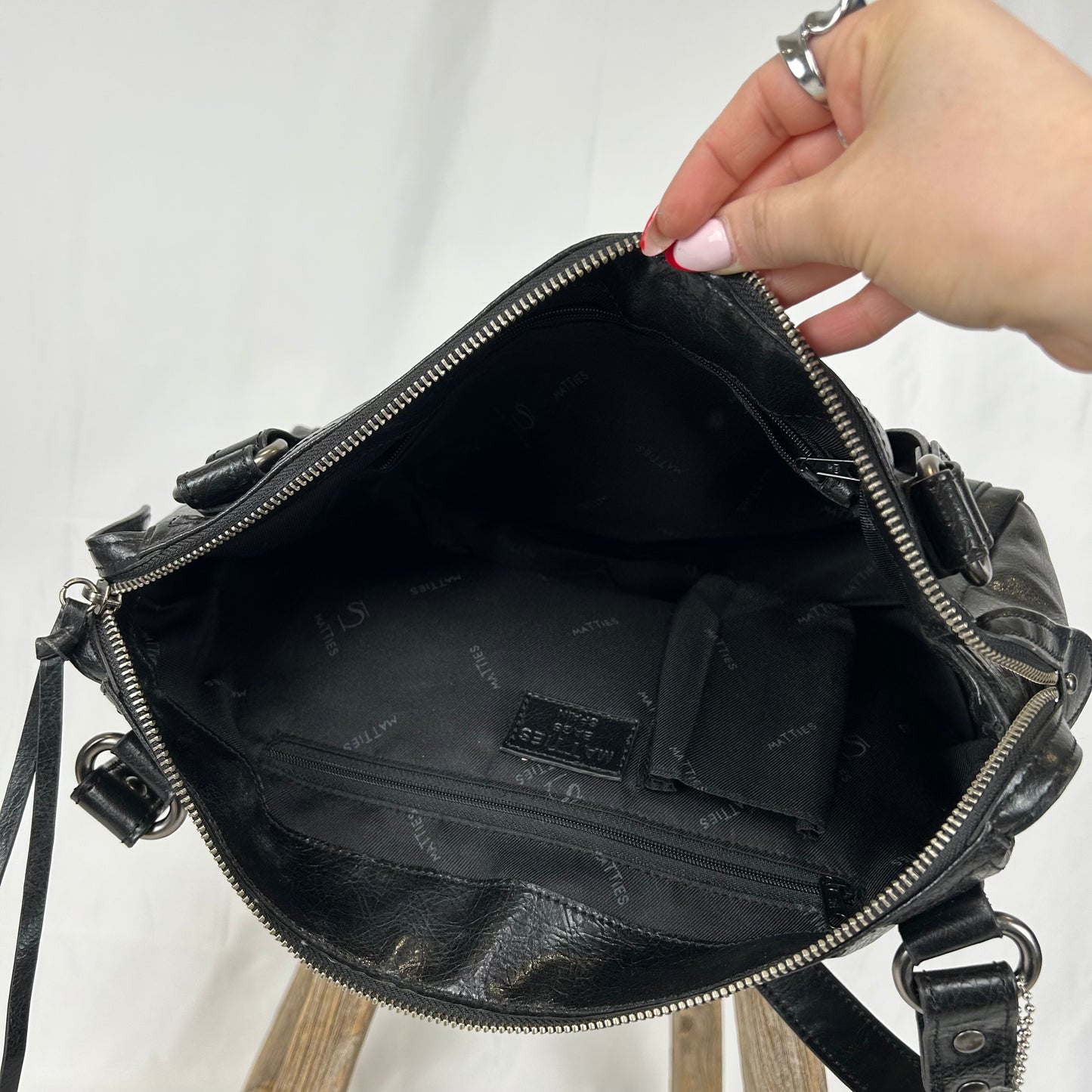 Vintage y2k style black leather shoulder bag