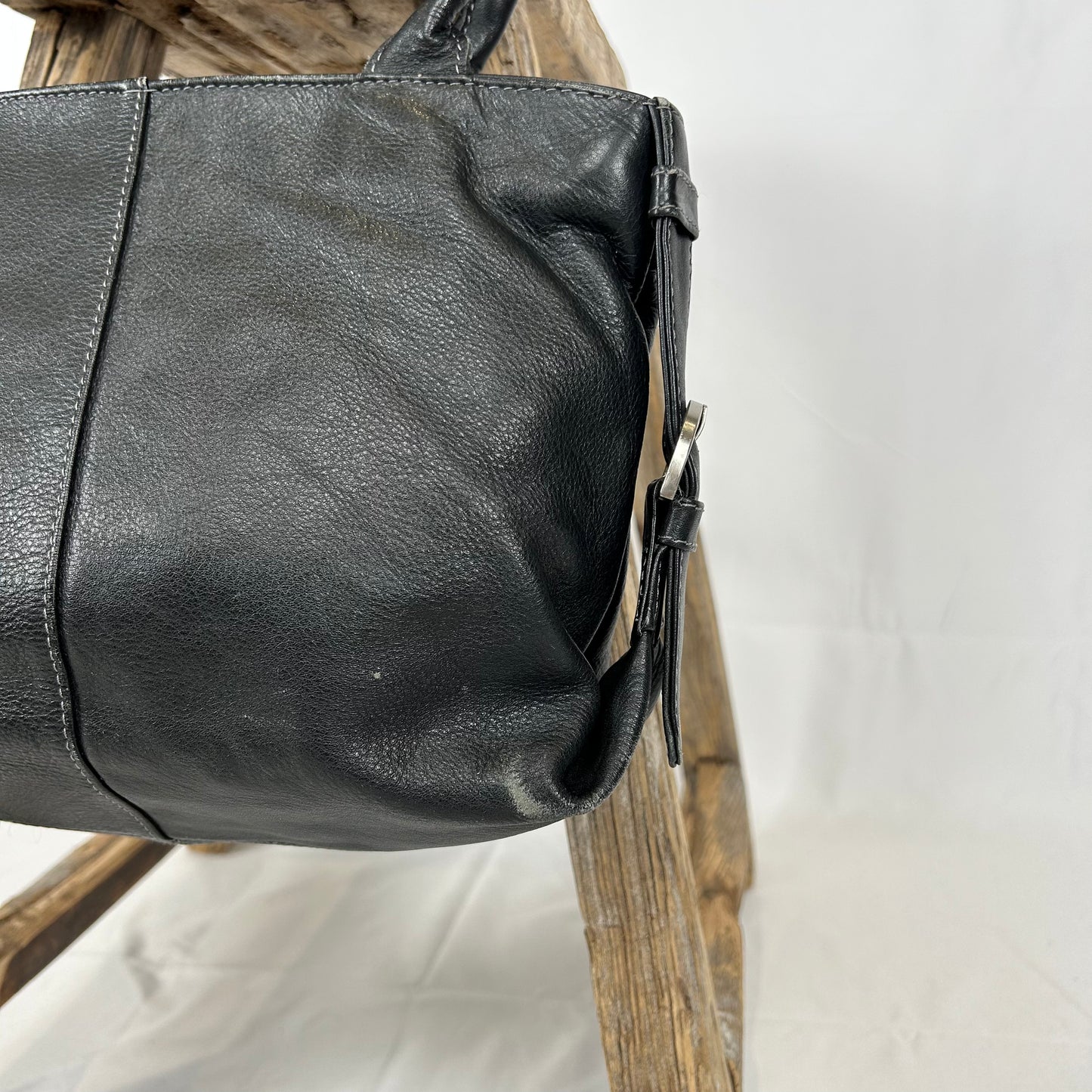 Vintage y2k style black leather shoulder bag