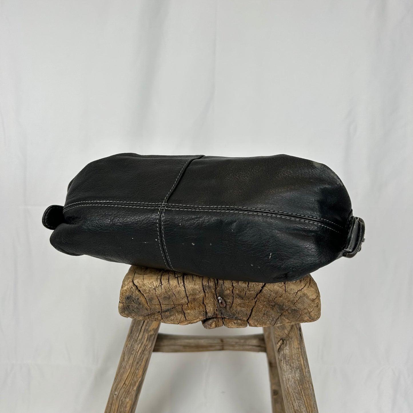 Vintage y2k style black leather shoulder bag