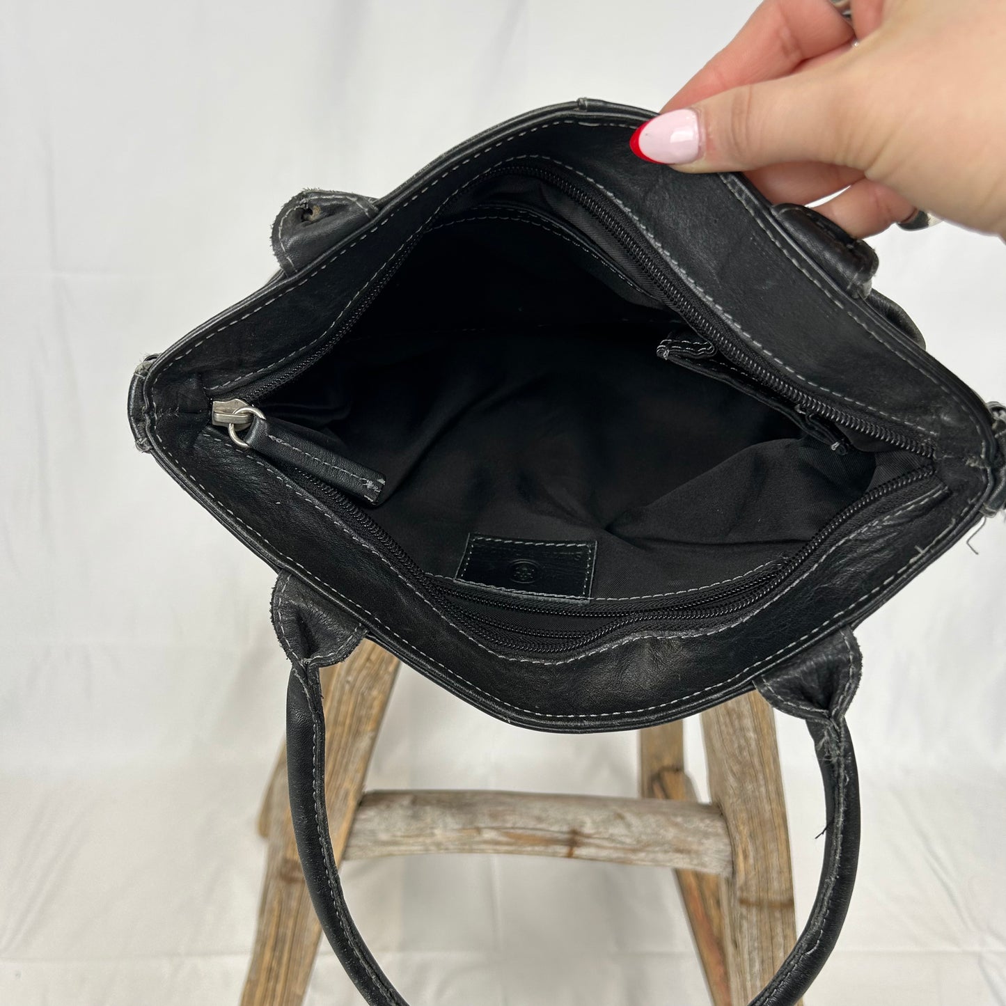 Vintage y2k style black leather shoulder bag