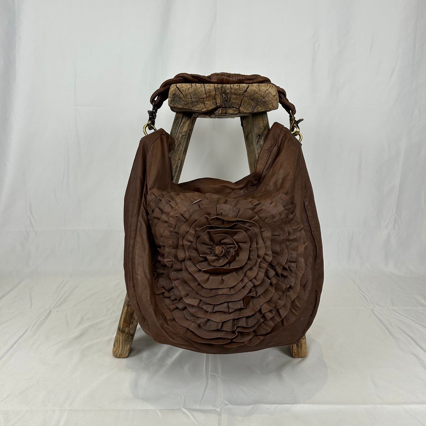 Vintage y2k style brown slouchy soft hobo shoulder bag