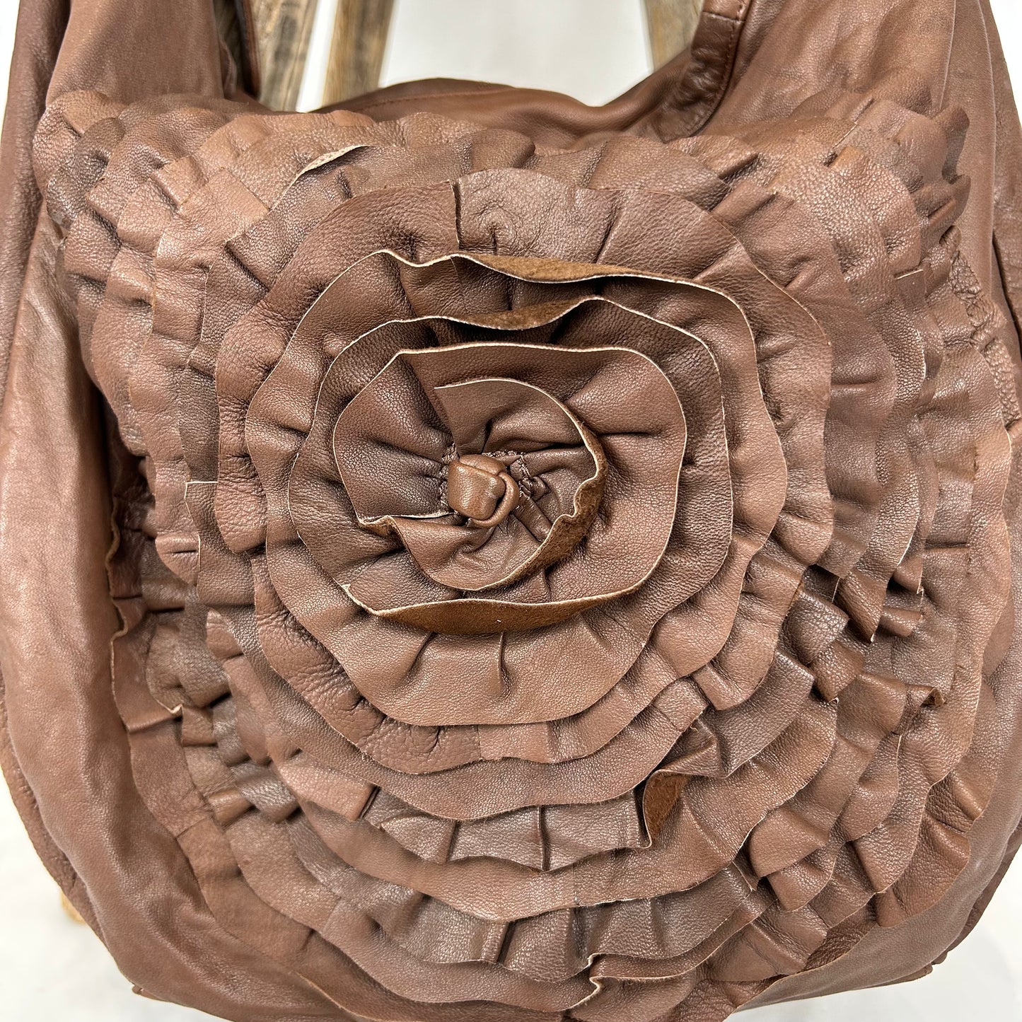 Vintage y2k style brown slouchy soft hobo shoulder bag
