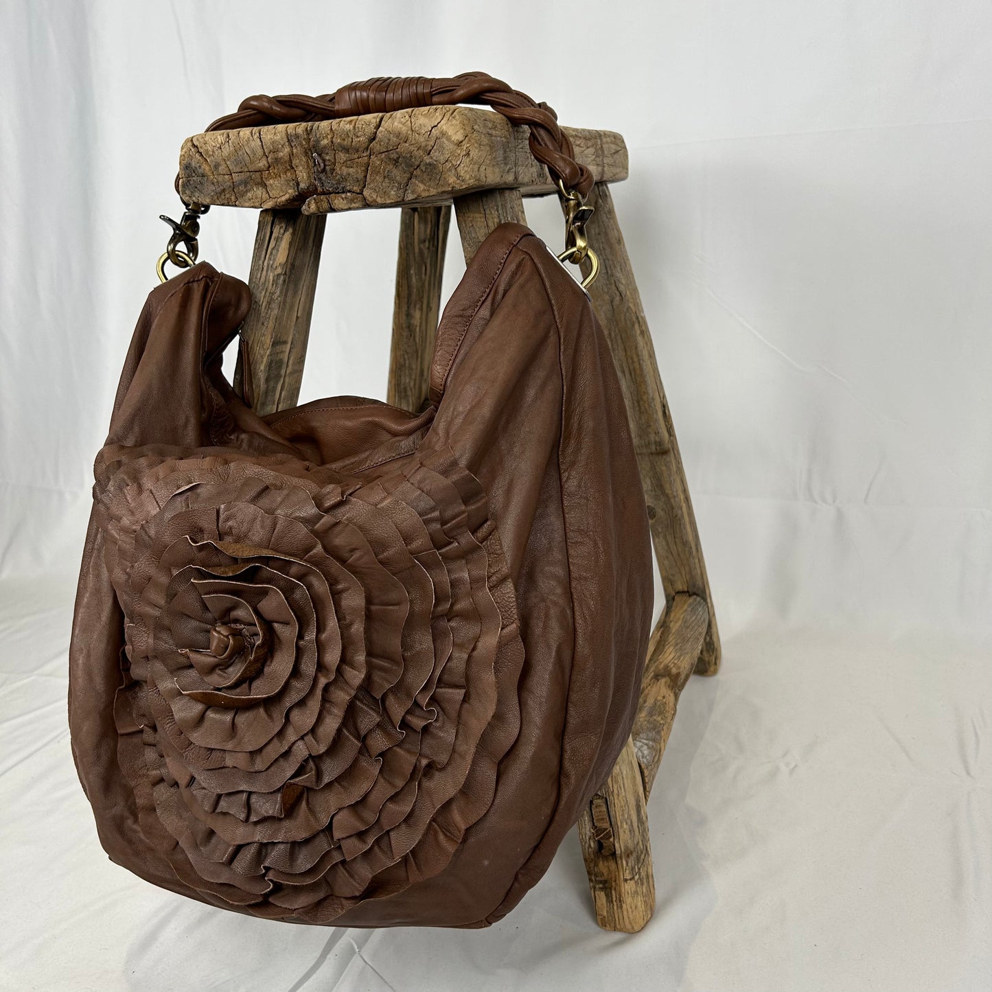 Vintage y2k style brown slouchy soft hobo shoulder bag