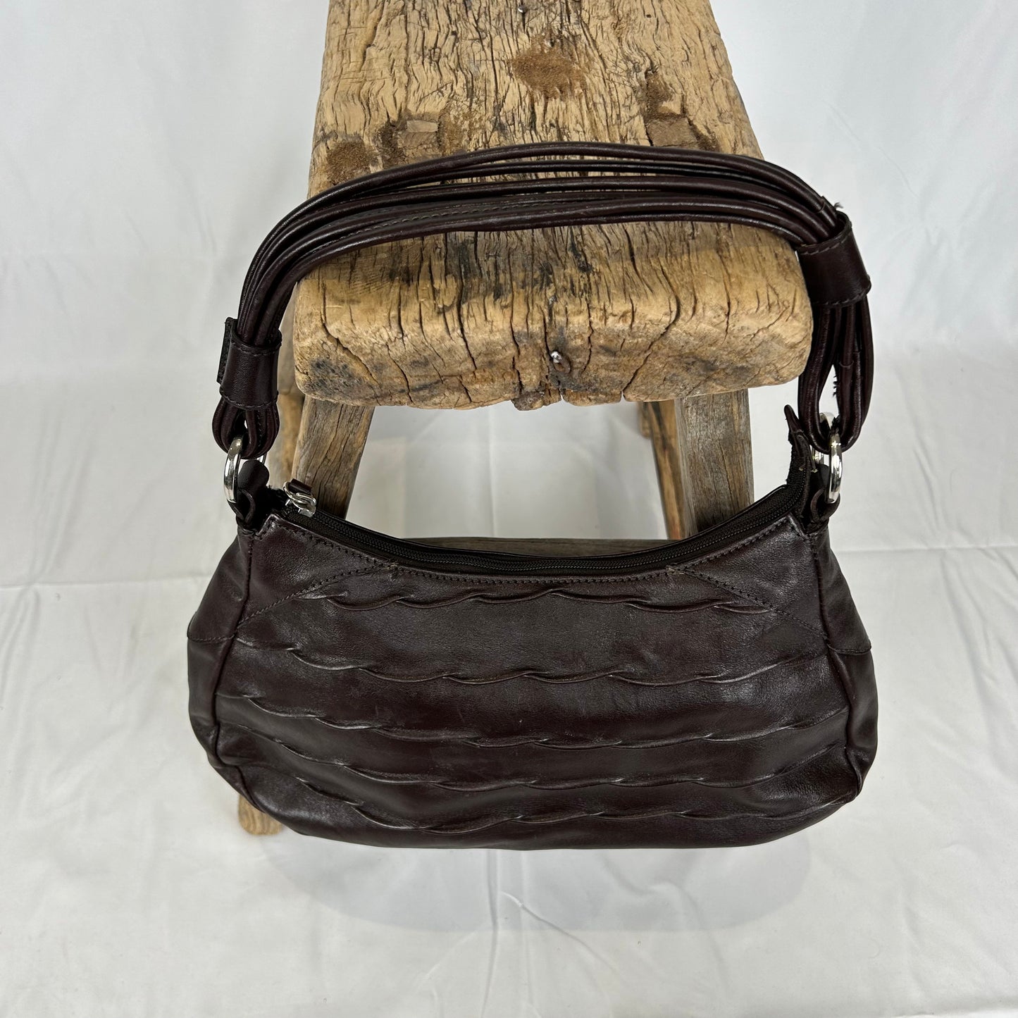 Vintage y2k style brown textured leather shoulder bag
