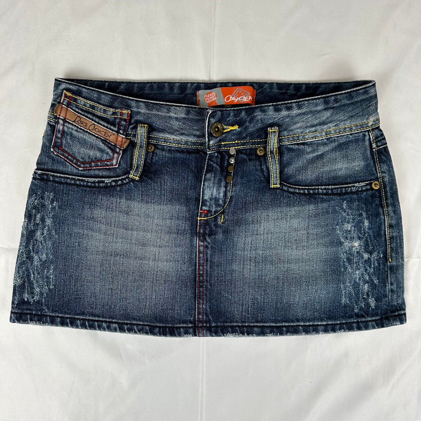 Vintage y2k style dark wash denim mini skirt